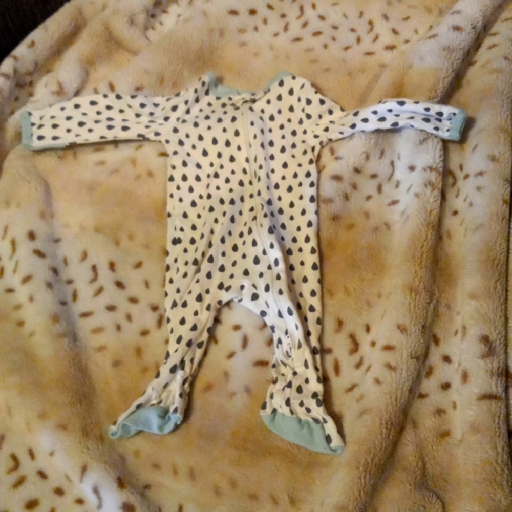 0-3 month raindrop infant sleeper